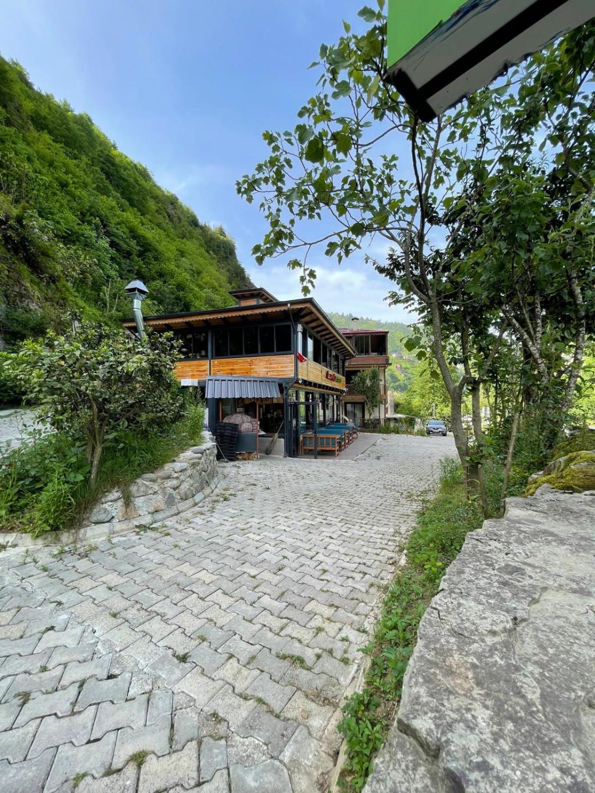 Lazmaris Suit Çamlıhemşin Buitenkant foto