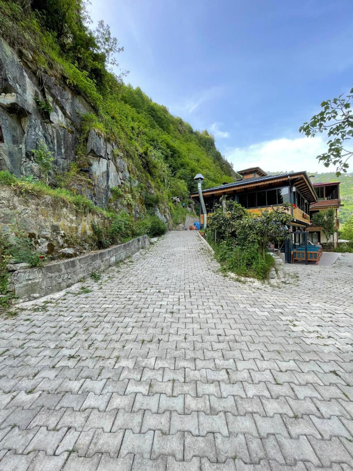 Lazmaris Suit Çamlıhemşin Buitenkant foto