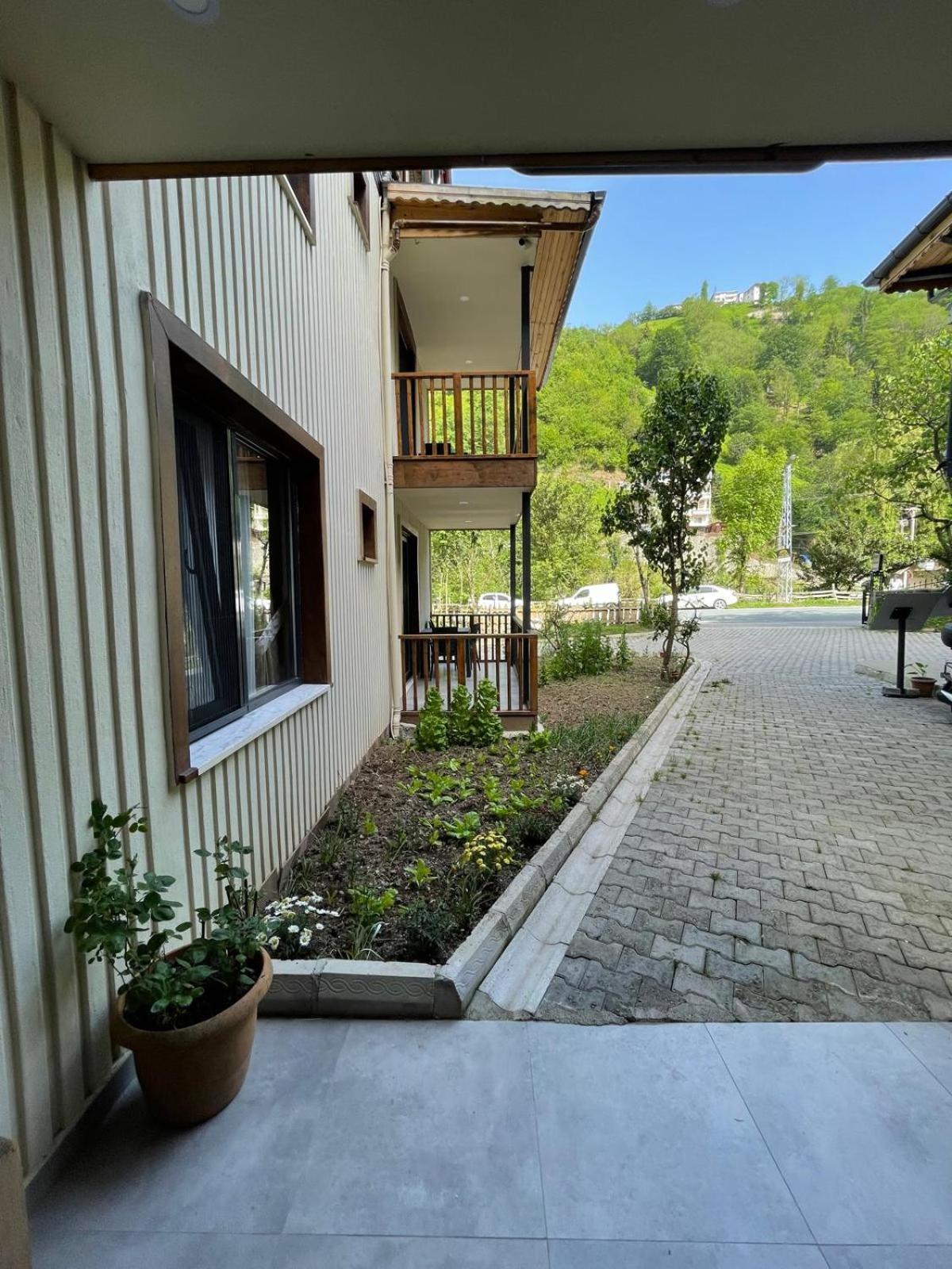 Lazmaris Suit Çamlıhemşin Buitenkant foto